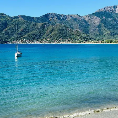 Sirenas Maisonnettes By The Groundfloor And Semi Basement Chrysi Ammoudia