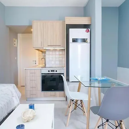 Apartament Sirenas Maisonnettes By The Groundfloor And Semi Basement *